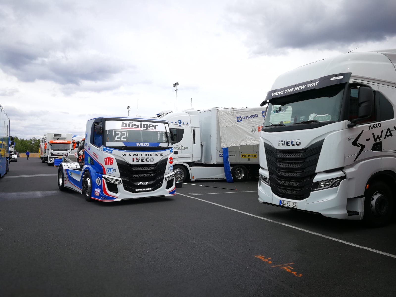 eurotruck-racing-iveco.jpg