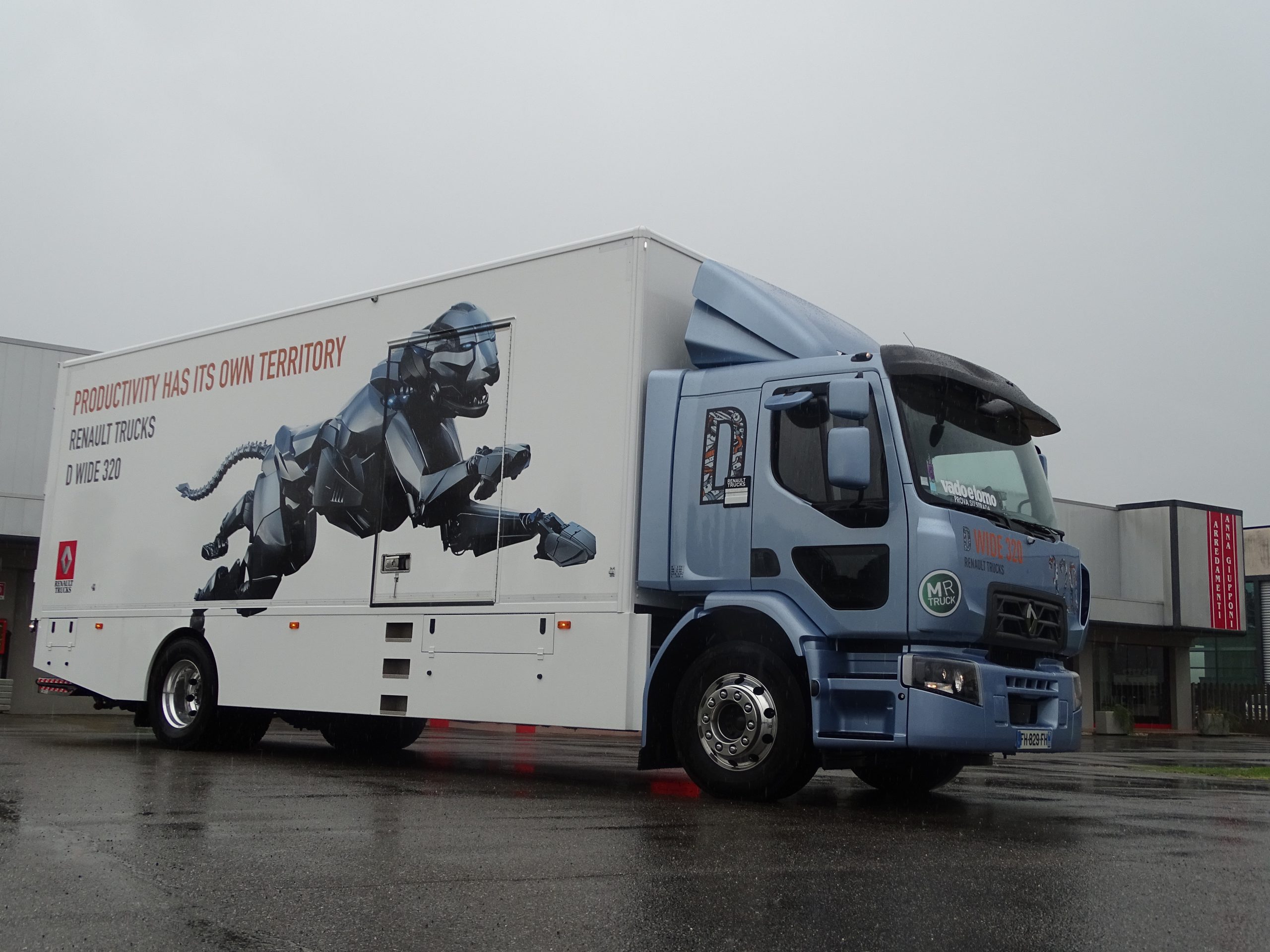 Renault Trucks D Wide
