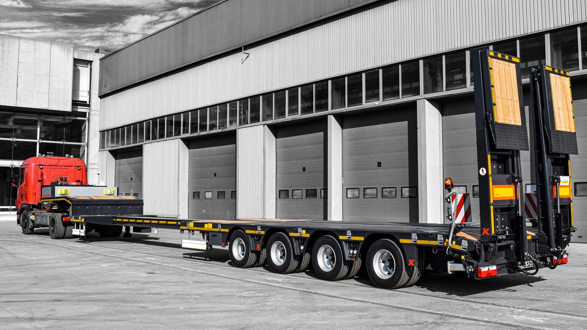 Kässbohrer si presenta con una nuova gamma di trailer per il settore construction