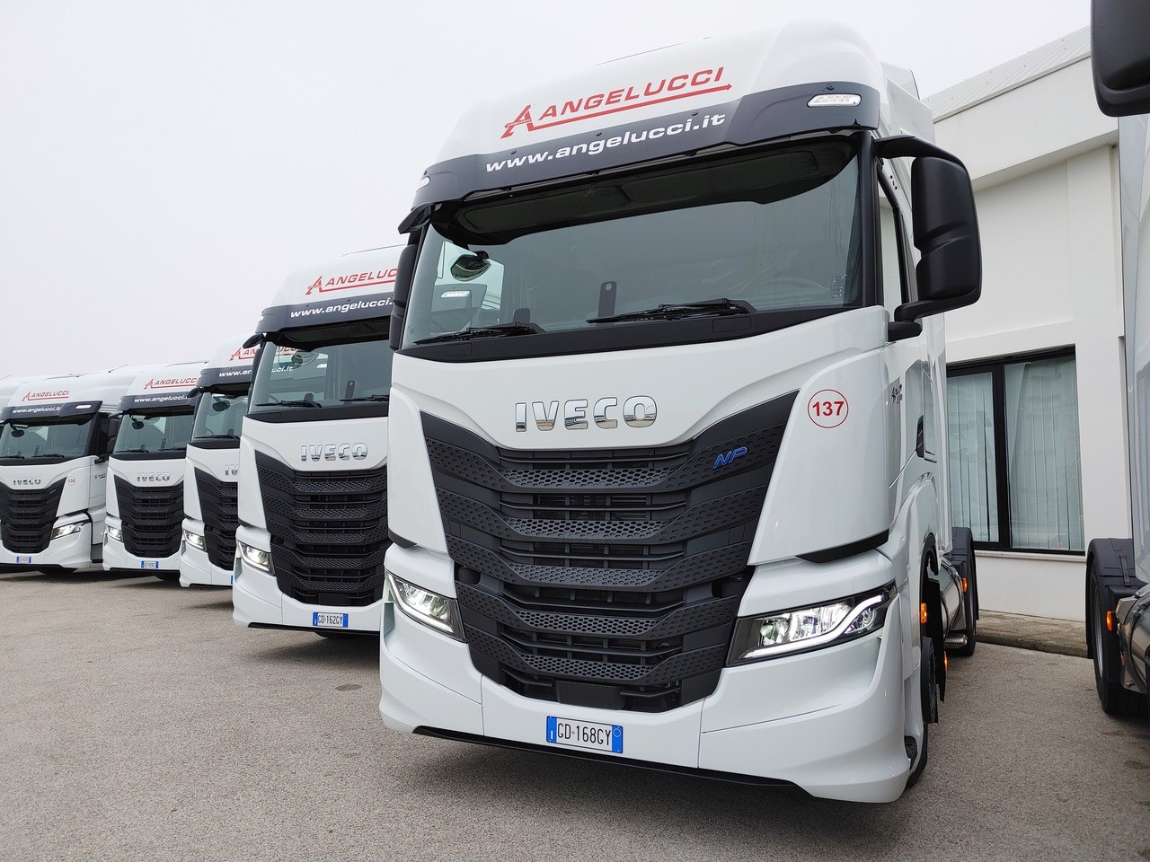 IVECO S-Way