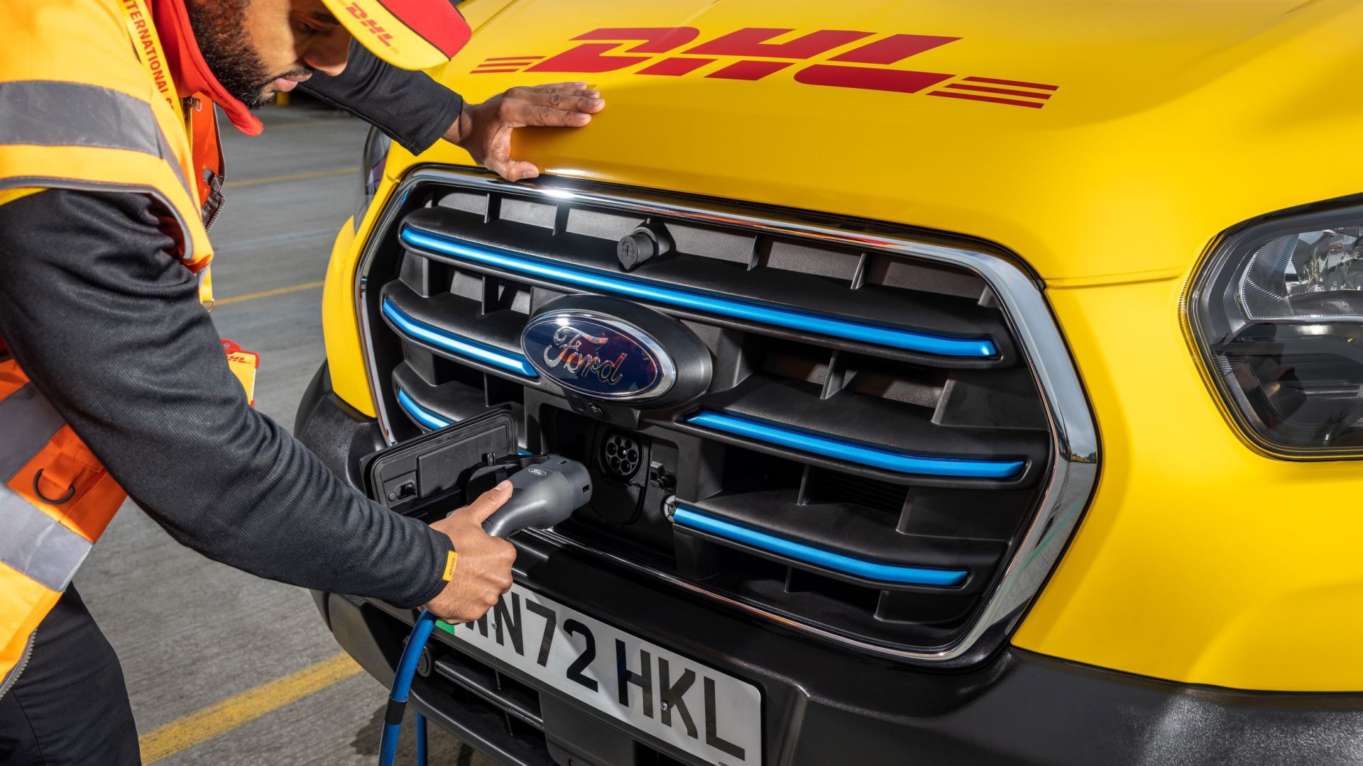 ford pro dhl