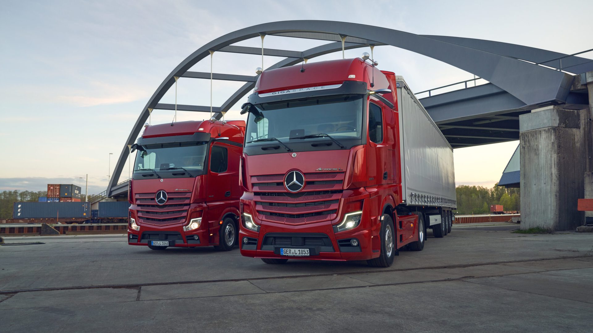 Mercedes-Benz Actros L