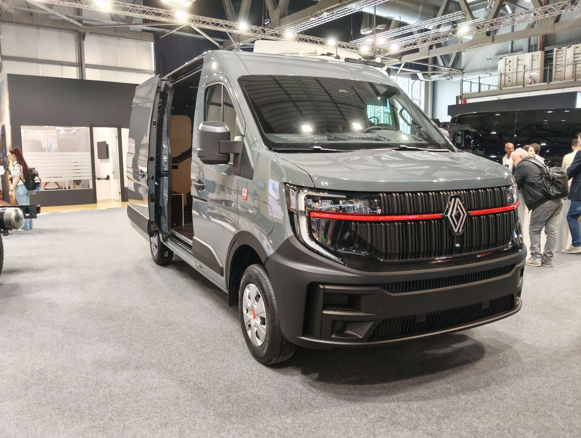 renault-trucks-transpotec